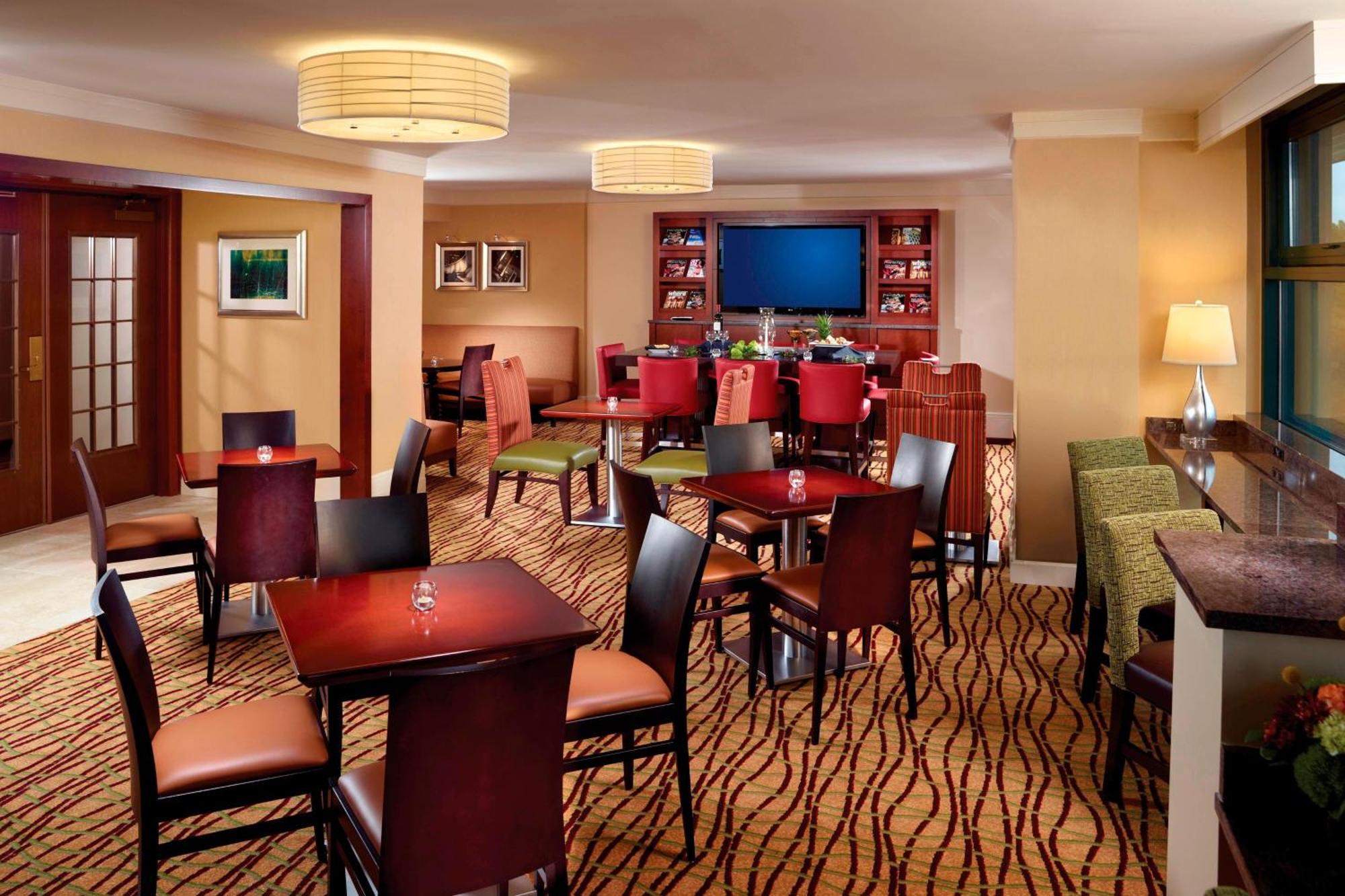Atlanta Marriott Alpharetta Hotel Exterior photo